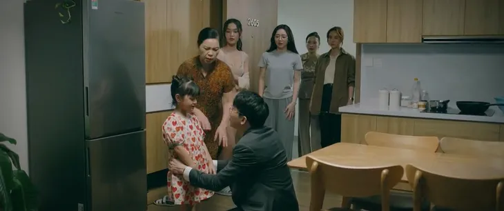 Chúng ta của 8 năm sau - Tập 21: Thấy chồng mắng tiểu tam, Nguyệt ngây thơ thay chồng xin lỗi - Ảnh 11. Chúng ta của 8 năm sau - Tập 21: Thấy chồng mắng tiểu tam, Nguyệt ngây thơ thay chồng xin lỗi - Ảnh 11.