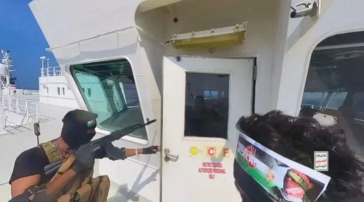 Iran bác cáo buộc giúp Houthi lên kế hoạch tấn công các tàu trên Biển Đỏ - Ảnh 1. Iran bác cáo buộc giúp Houthi lên kế hoạch tấn công các tàu trên Biển Đỏ - Ảnh 1.