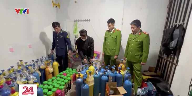 Phát hiện cơ sở kinh doanh khí cười loại mới, hương vị trái cây - Ảnh 1.