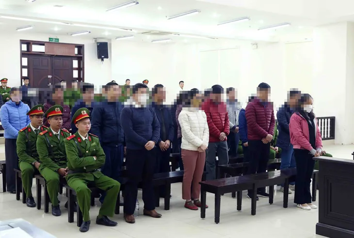 Vụ chuyến bay giải cứu: Viện Kiểm sát trình bày quan điểm về các kháng cáo - Ảnh 1. Vụ chuyến bay giải cứu: Viện Kiểm sát trình bày quan điểm về các kháng cáo - Ảnh 1.