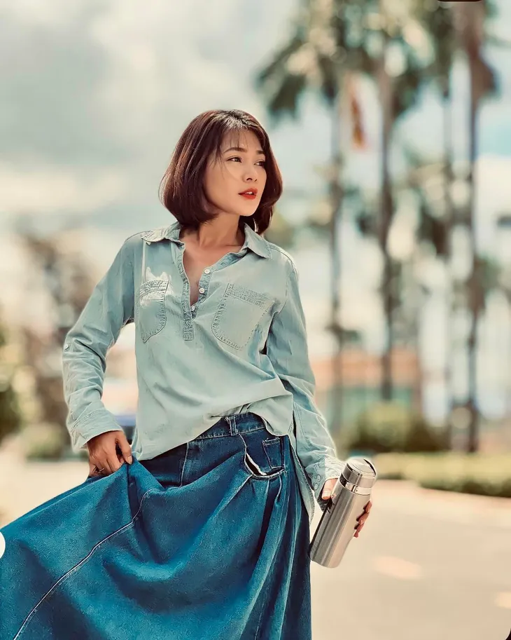 Đinh Y Nhung Chúng ta phải hạnh phúc cực trẻ trung ở ngoài đời - Ảnh 8.