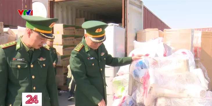 Hải Phòng: Liên tiếp bắt giữ nhiều lô hàng điện tử nhập lậu - Ảnh 1.