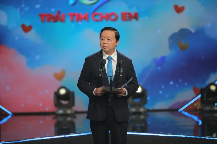 Gala 15 năm Gala Trái tim cho em - những khoảnh khắc đầy xúc cảm - Ảnh 17. Gala 15 năm Gala Trái tim cho em - những khoảnh khắc đầy xúc cảm - Ảnh 17.
