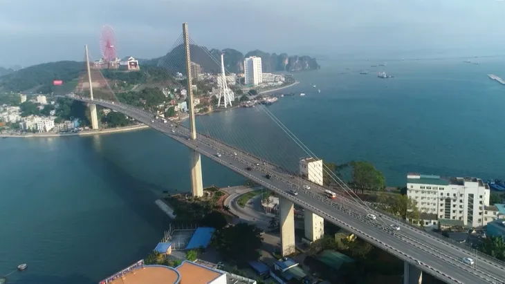 Quảng Ninh: Sẵn sàng lễ kỷ niệm 30 năm thành lập thành phố Hạ Long - Ảnh 7. Quảng Ninh: Sẵn sàng lễ kỷ niệm 30 năm thành lập thành phố Hạ Long - Ảnh 7.