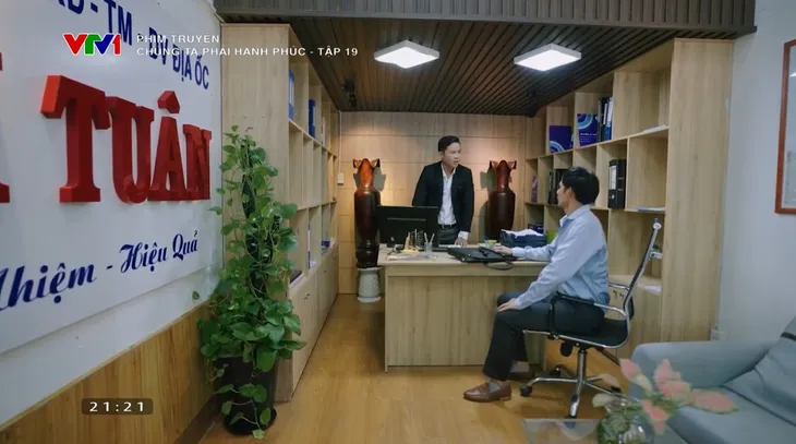 Chúng ta phải hạnh phúc - Tập 19: Xuất hiện nữ đại gia mê Bình - Ảnh 6. Chúng ta phải hạnh phúc - Tập 19: Xuất hiện nữ đại gia mê Bình - Ảnh 6.