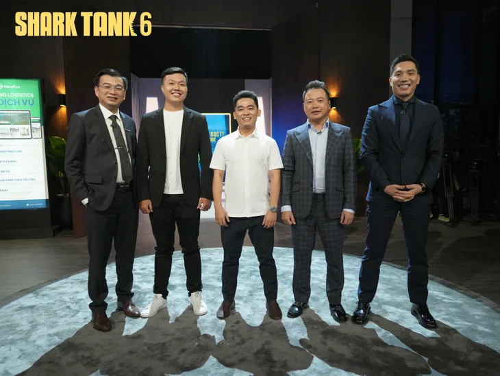 Shark Tank - Tập 10: Ốp mỏng nhẹ cho điện thoại được 3 cá mập cùng đầu tư - Ảnh 7. Shark Tank - Tập 10: Ốp mỏng nhẹ cho điện thoại được 3 cá mập cùng đầu tư - Ảnh 7.