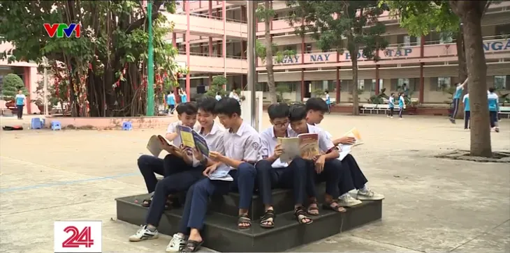 Đại học Quốc gia TP Hồ Chí Minh sẽ đổi mới đề thi đánh giá năng lực từ 2025 - Ảnh 1. Đại học Quốc gia TP Hồ Chí Minh sẽ đổi mới đề thi đánh giá năng lực từ 2025 - Ảnh 1.