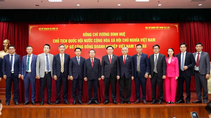 Tạo đột phá trong thương mại đầu tư Việt-Lào - Ảnh 4. Tạo đột phá trong thương mại đầu tư Việt-Lào - Ảnh 4.