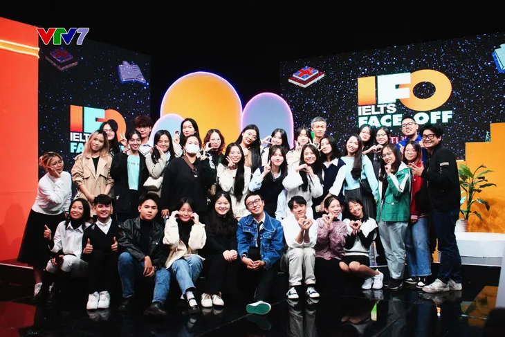 IELTS FACE OFF Tập 8: Dàn host thích thú với câu chuyện của chàng trai từ mù tịt tới giỏi tiếng Anh - Ảnh 5. IELTS FACE OFF Tập 8: Dàn host thích thú với câu chuyện của chàng trai từ mù tịt tới giỏi tiếng Anh - Ảnh 5.