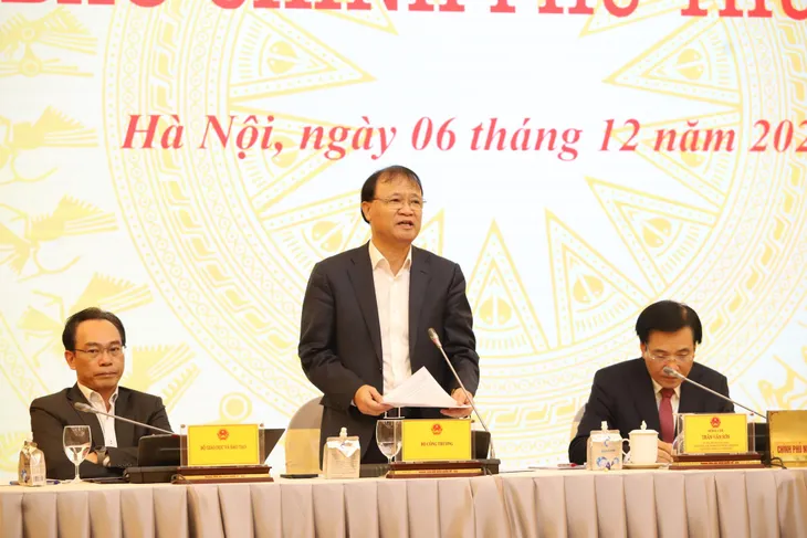 98% hộ sử dụng điện có lợi với biểu giá điện 5 bậc - Ảnh 1. 98% hộ sử dụng điện có lợi với biểu giá điện 5 bậc - Ảnh 1.