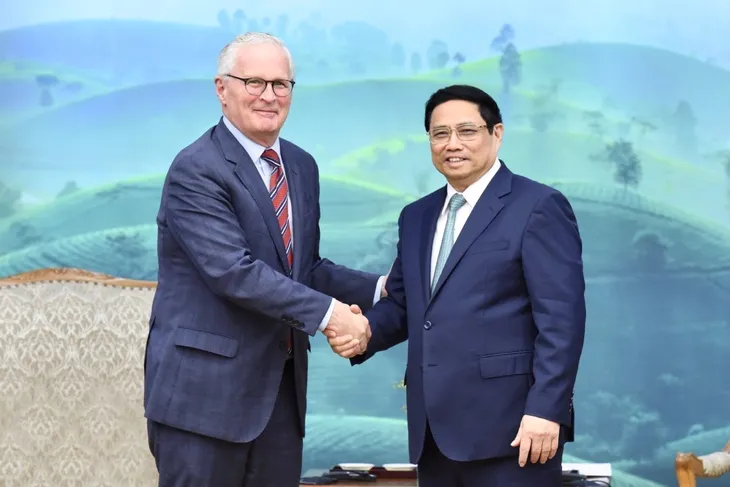 Thủ tướng Phạm Minh Chính tiếp Chủ tịch Hiệp hội Công nghiệp bán dẫn Hoa Kỳ - Ảnh 1. Thủ tướng Phạm Minh Chính tiếp Chủ tịch Hiệp hội Công nghiệp bán dẫn Hoa Kỳ - Ảnh 1.