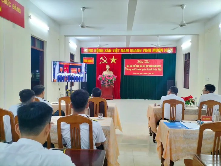 Độc đáo hội thi “Vang mãi khúc quân hành trên biển” trực tuyến lần đầu được tổ chức - Ảnh 1.