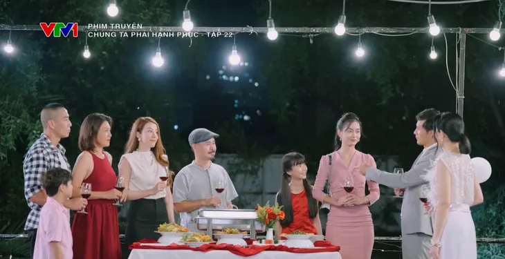 Chúng ta phải hạnh phúc - Tập 22: Bình được sếp nữ ưu ái, Kỳ bắt đầu nghi ngờ - Ảnh 4. Chúng ta phải hạnh phúc - Tập 22: Bình được sếp nữ ưu ái, Kỳ bắt đầu nghi ngờ - Ảnh 4.