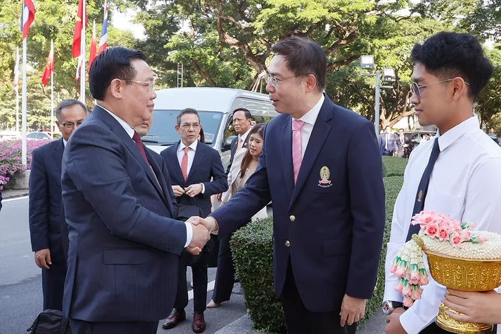 Quan hệ Việt Nam – Thái Lan hướng tới tầm cao mới - Ảnh 1. Quan hệ Việt Nam – Thái Lan hướng tới tầm cao mới - Ảnh 1.