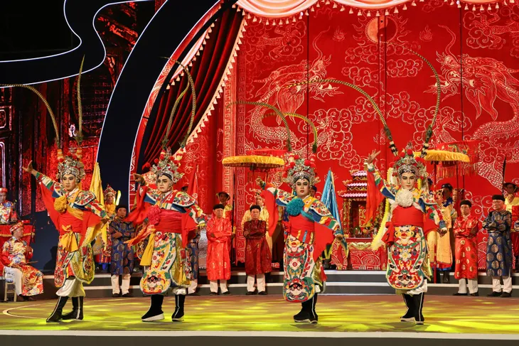 Kỷ niệm 10 năm UNESCO vinh danh nghệ thuật Đờn ca tài tử - Ảnh 2. Kỷ niệm 10 năm UNESCO vinh danh nghệ thuật Đờn ca tài tử - Ảnh 2.