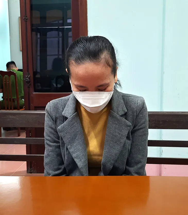 Bắt tạm giam Phó Giám đốc Phòng Giao dịch ngân hàng lừa đảo chiếm đoạt tài sản - Ảnh 2. Bắt tạm giam Phó Giám đốc Phòng Giao dịch ngân hàng lừa đảo chiếm đoạt tài sản - Ảnh 2.
