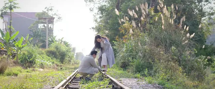 Dưới bóng cây hạnh phúc - Tập cuối: Đoạn kết viên mãn cho gia đình tam nam - Ảnh 20. Dưới bóng cây hạnh phúc - Tập cuối: Đoạn kết viên mãn cho gia đình tam nam - Ảnh 20.