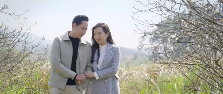 Dưới bóng cây hạnh phúc - Tập cuối: Đoạn kết viên mãn cho gia đình tam nam - Ảnh 21. Dưới bóng cây hạnh phúc - Tập cuối: Đoạn kết viên mãn cho gia đình tam nam - Ảnh 21.