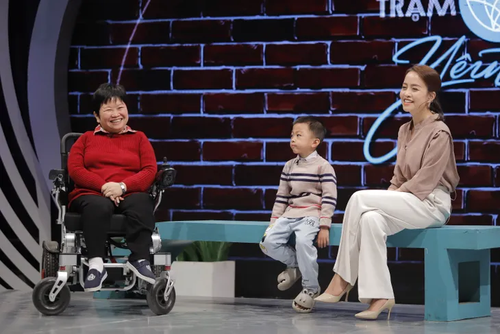 Trạm yêu thương: Người mẹ khuyết tật “điểm 10” trong mắt con trai - Ảnh 1. Trạm yêu thương: Người mẹ khuyết tật “điểm 10” trong mắt con trai - Ảnh 1.