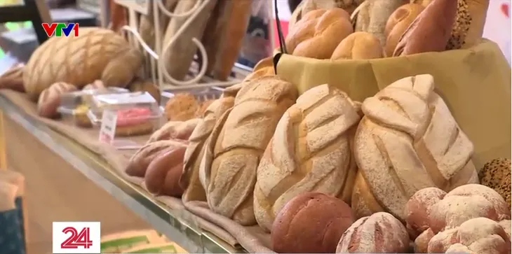 Sôi động Lễ hội Bánh mì đầu tiên tại TP Hồ Chí Minh - Ảnh 3. Sôi động Lễ hội Bánh mì đầu tiên tại TP Hồ Chí Minh - Ảnh 3.