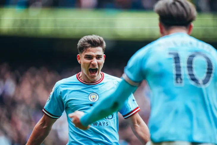 Man City dễ dàng đánh bại Liverpool tại Etihad - Ảnh 1. Man City dễ dàng đánh bại Liverpool tại Etihad - Ảnh 1.