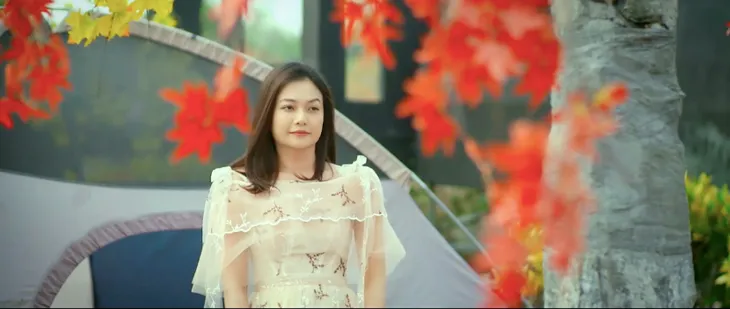 Gia đình mình vui bất thình lình - Tập 8: Ngày cưới Danh - Trâm Anh, Phương quặn lòng nghĩ về nỗi đau của mình - Ảnh 12. Gia đình mình vui bất thình lình - Tập 8: Ngày cưới Danh - Trâm Anh, Phương quặn lòng nghĩ về nỗi đau của mình - Ảnh 12.