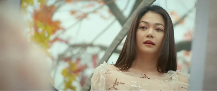 Gia đình mình vui bất thình lình - Tập 8: Ngày cưới Danh - Trâm Anh, Phương quặn lòng nghĩ về nỗi đau của mình - Ảnh 7. Gia đình mình vui bất thình lình - Tập 8: Ngày cưới Danh - Trâm Anh, Phương quặn lòng nghĩ về nỗi đau của mình - Ảnh 7.