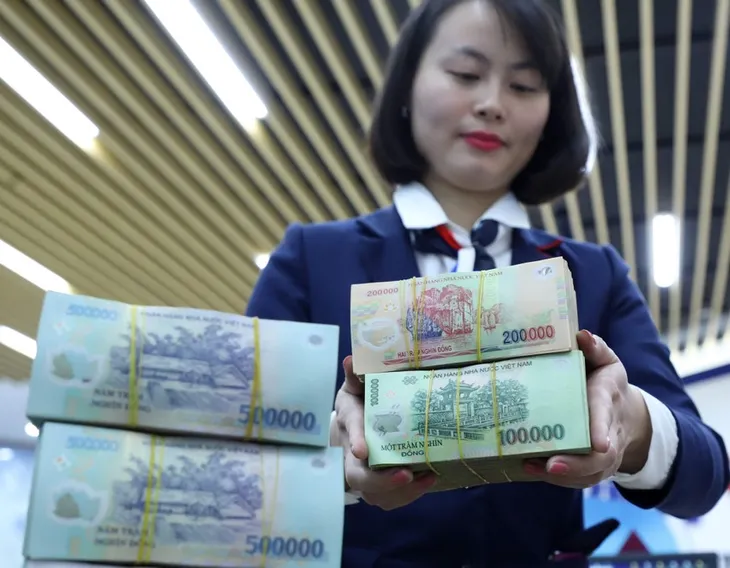 TP Hồ Chí Minh ưu tiên tháo gỡ khó khăn về vốn, lãi suất - Ảnh 1. TP Hồ Chí Minh ưu tiên tháo gỡ khó khăn về vốn, lãi suất - Ảnh 1.