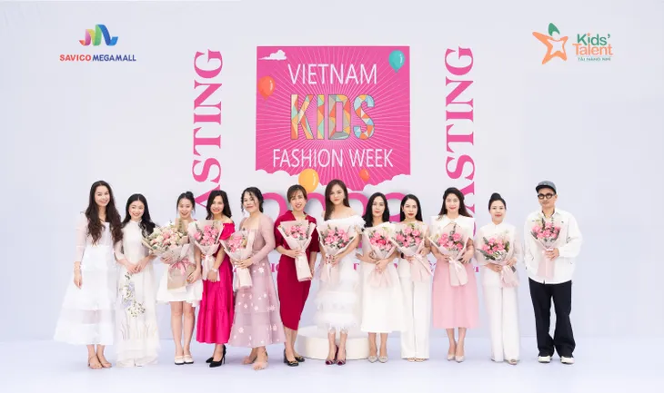 Vietnam Kids Fashion Week 2023 tái khởi động với sự tham gia của hàng ngàn mẫu nhí - Ảnh 1. Vietnam Kids Fashion Week 2023 tái khởi động với sự tham gia của hàng ngàn mẫu nhí - Ảnh 1.