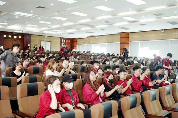 VTV College: Trang bị cho sinh viên kỹ năng chinh phục nhà tuyển dụng - Ảnh 2. VTV College: Trang bị cho sinh viên kỹ năng chinh phục nhà tuyển dụng - Ảnh 2.