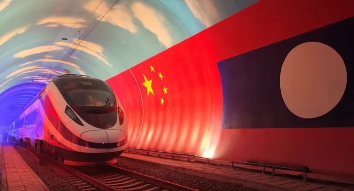Tàu khách quốc tế Lào - Trung Quốc đi vào hoạt động - Ảnh 3. Tàu khách quốc tế Lào - Trung Quốc đi vào hoạt động - Ảnh 3.