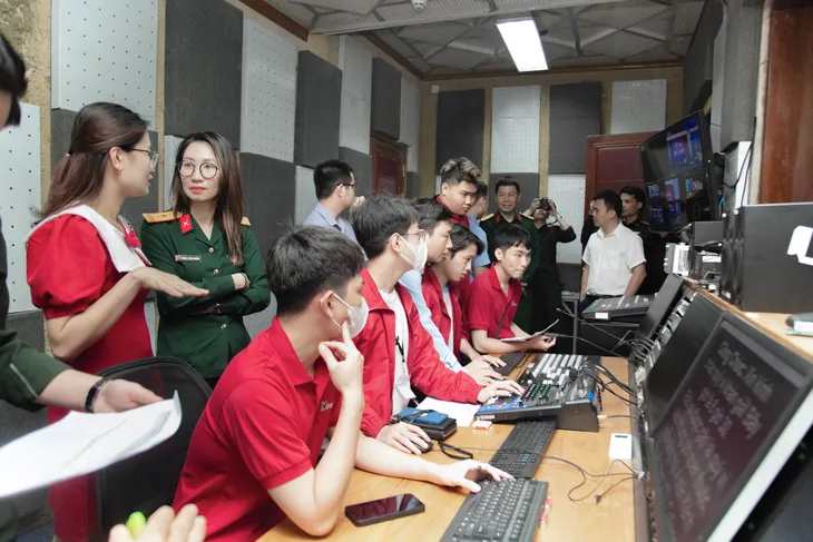 VTV College: Giao lưu, chia sẻ kinh nghiệm trong đào tạo báo chí, truyền thông - Ảnh 2. VTV College: Giao lưu, chia sẻ kinh nghiệm trong đào tạo báo chí, truyền thông - Ảnh 2.