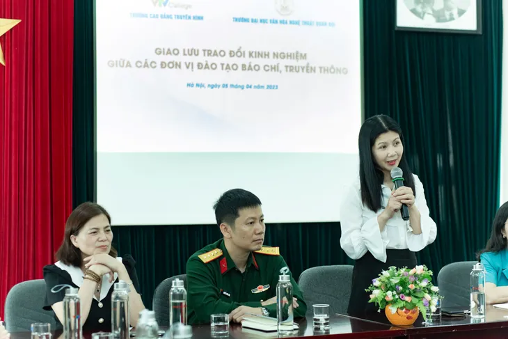 VTV College: Giao lưu, chia sẻ kinh nghiệm trong đào tạo báo chí, truyền thông - Ảnh 3. VTV College: Giao lưu, chia sẻ kinh nghiệm trong đào tạo báo chí, truyền thông - Ảnh 3.
