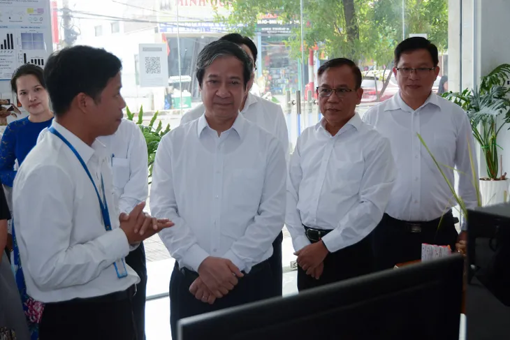 Nhân lực khoa học là tài sản quan trọng nhất của các trường đại học - Ảnh 1. Nhân lực khoa học là tài sản quan trọng nhất của các trường đại học - Ảnh 1.