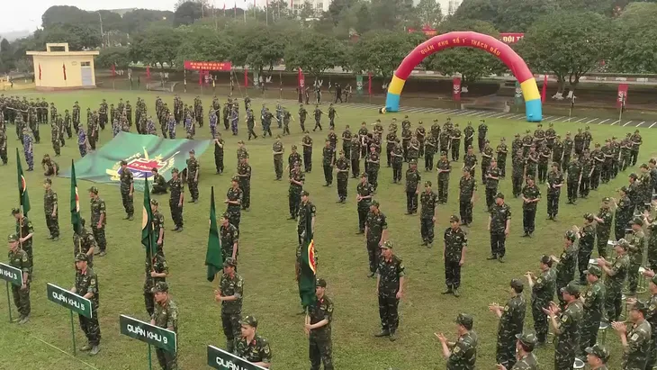 Các đội thi quyết tâm chiến thắng trong Quân khu số 1 - Thách đấu 2023 - Ảnh 1. Các đội thi quyết tâm chiến thắng trong Quân khu số 1 - Thách đấu 2023 - Ảnh 1.