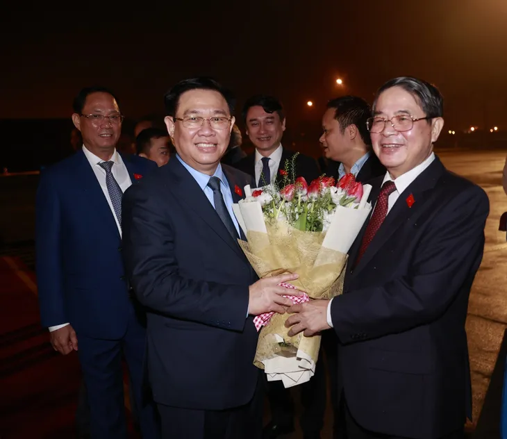 Chủ tịch Quốc hội Vương Đình Huệ lên đường thăm chính thức Cuba - Ảnh 1. Chủ tịch Quốc hội Vương Đình Huệ lên đường thăm chính thức Cuba - Ảnh 1.