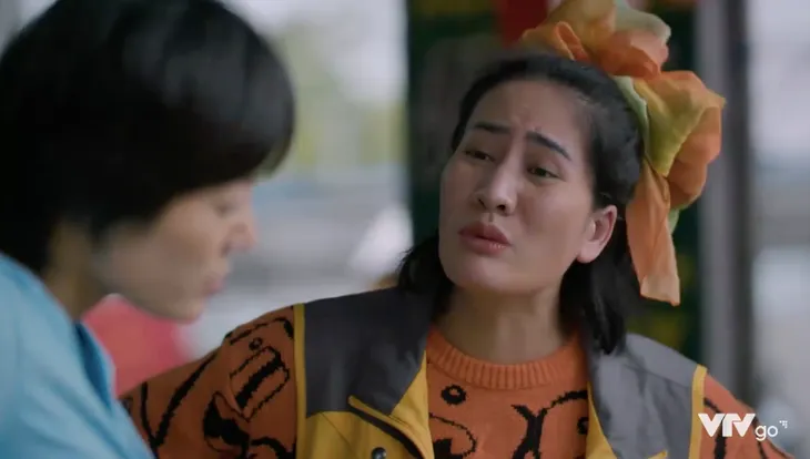 Cuộc đời vẫn đẹp sao - Tập 7: Luyến mặc mát mẻ gần gũi chồng, Sơn lại vội về bên vợ mới - Ảnh 32. Cuộc đời vẫn đẹp sao - Tập 7: Luyến mặc mát mẻ gần gũi chồng, Sơn lại vội về bên vợ mới - Ảnh 32.