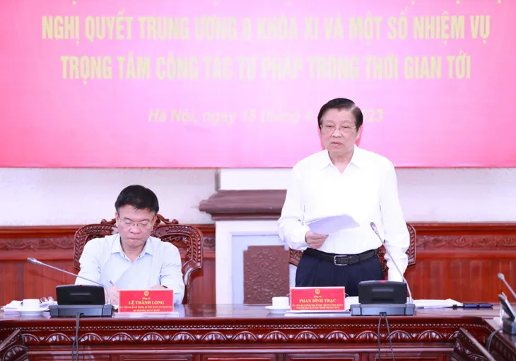 Nâng cao hiệu quả xây dựng, thực hiện pháp luật - Ảnh 1. Nâng cao hiệu quả xây dựng, thực hiện pháp luật - Ảnh 1.