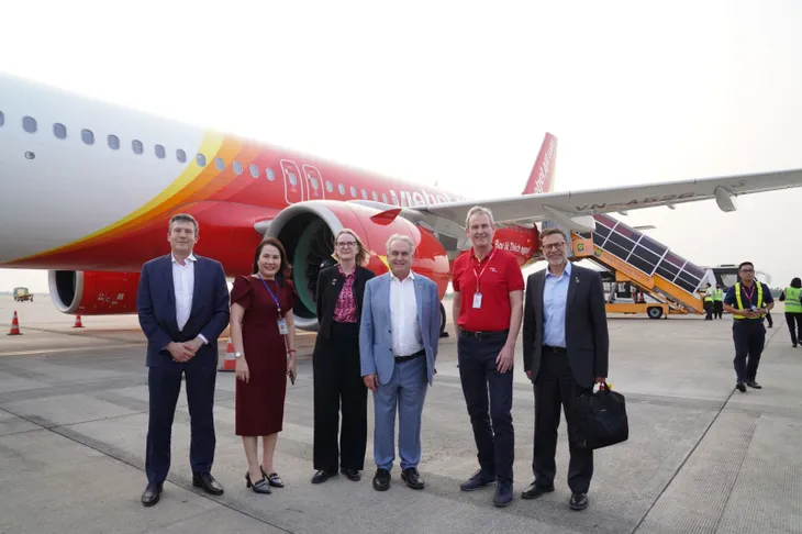Bộ trưởng Thương mại và Du lịch Úc chúc mừng các đường bay thẳng Việt Nam – Úc của Vietjet - Ảnh 1. Bộ trưởng Thương mại và Du lịch Úc chúc mừng các đường bay thẳng Việt Nam – Úc của Vietjet - Ảnh 1.