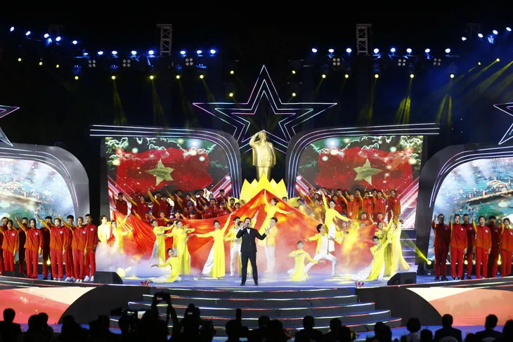 ẢNH | Lễ xuất quân của Đoàn Thể thao Việt Nam tham dự SEA Games 32 - Ảnh 8. ẢNH | Lễ xuất quân của Đoàn Thể thao Việt Nam tham dự SEA Games 32 - Ảnh 8.