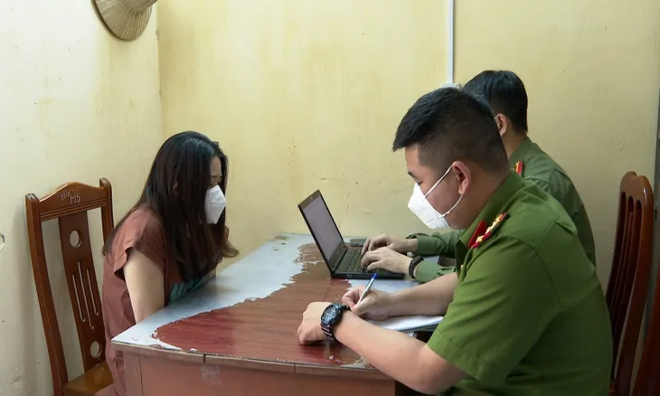 Thái Bình triệt xóa đường dây đánh bạc qua mạng quy mô hơn 2.600 tỷ đồng - Ảnh 3.