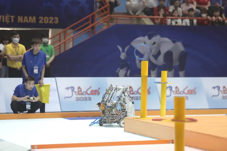 Những chiến thắng tuyệt đối Chey-Yo đầu tiên tại vòng loại Robocon Việt Nam 2023 - Ảnh 12. Những chiến thắng tuyệt đối Chey-Yo đầu tiên tại vòng loại Robocon Việt Nam 2023 - Ảnh 12.