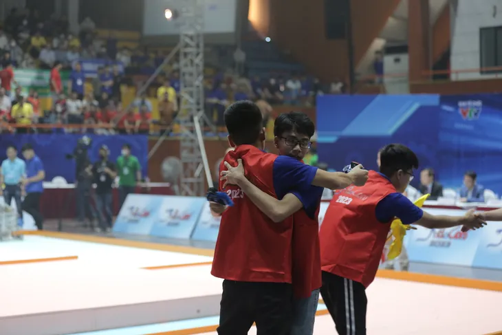 Những chiến thắng tuyệt đối Chey-Yo đầu tiên tại vòng loại Robocon Việt Nam 2023 - Ảnh 15. Những chiến thắng tuyệt đối Chey-Yo đầu tiên tại vòng loại Robocon Việt Nam 2023 - Ảnh 15.