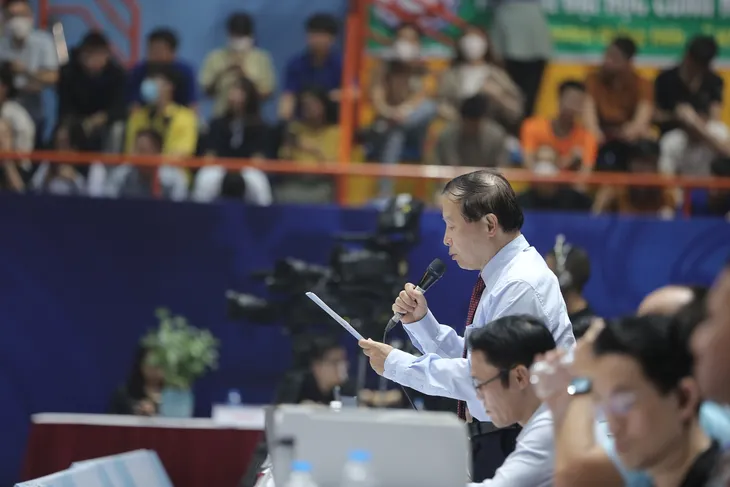 Robocon Việt Nam 2023: May mắn là yếu tố không thể thiếu để đi đến chiến thắng - Ảnh 30. Robocon Việt Nam 2023: May mắn là yếu tố không thể thiếu để đi đến chiến thắng - Ảnh 30.