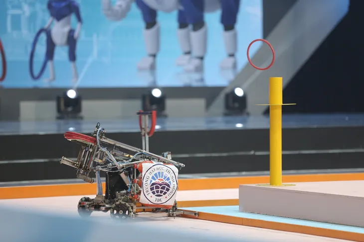 Robocon Việt Nam 2023: May mắn là yếu tố không thể thiếu để đi đến chiến thắng - Ảnh 36. Robocon Việt Nam 2023: May mắn là yếu tố không thể thiếu để đi đến chiến thắng - Ảnh 36.