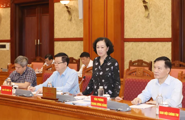 Chỉ đạo triển khai quyết liệt các giải pháp phục hồi, phát triển kinh tế - xã hội - Ảnh 1. Chỉ đạo triển khai quyết liệt các giải pháp phục hồi, phát triển kinh tế - xã hội - Ảnh 1.