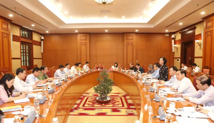 Chỉ đạo triển khai quyết liệt các giải pháp phục hồi, phát triển kinh tế - xã hội - Ảnh 2. Chỉ đạo triển khai quyết liệt các giải pháp phục hồi, phát triển kinh tế - xã hội - Ảnh 2.