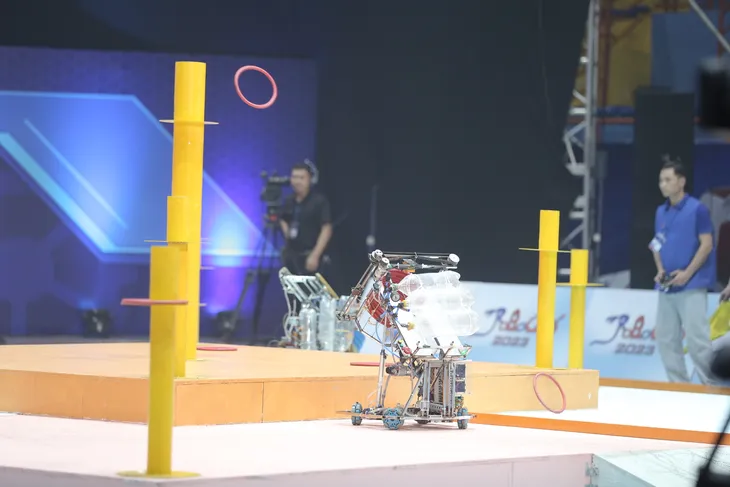 Robocon Việt Nam 2023: Kỷ lục Chey-Yo mới được xác lập - Ảnh 42. Robocon Việt Nam 2023: Kỷ lục Chey-Yo mới được xác lập - Ảnh 42.