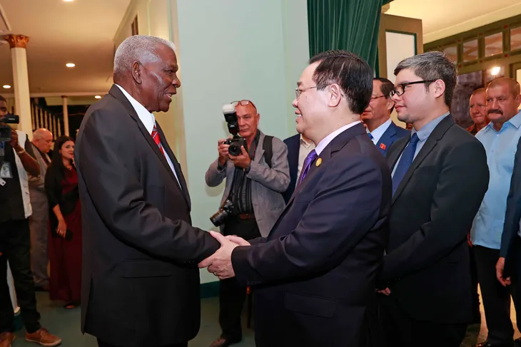 Chương trình nghệ thuật đặc biệt mở đầu Những ngày văn hóa Việt Nam tại Cuba - Ảnh 1. Chương trình nghệ thuật đặc biệt mở đầu Những ngày văn hóa Việt Nam tại Cuba - Ảnh 1.