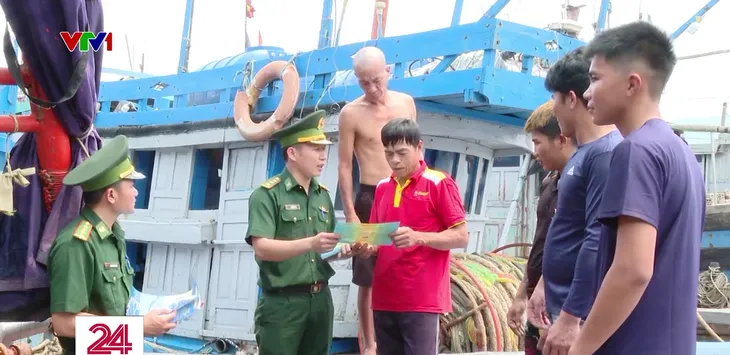 Đẩy mạnh tuyên truyền ngư dân không vi phạm khai thác thủy sản - Ảnh 1. Đẩy mạnh tuyên truyền ngư dân không vi phạm khai thác thủy sản - Ảnh 1.